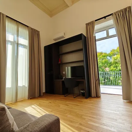 Gasthuis Tambasia - Centro Catania, Vicino Bellini 4*