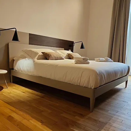 Tambasia Rooms, Centro Storico,via Etnea Casa de hóspedes Catânia