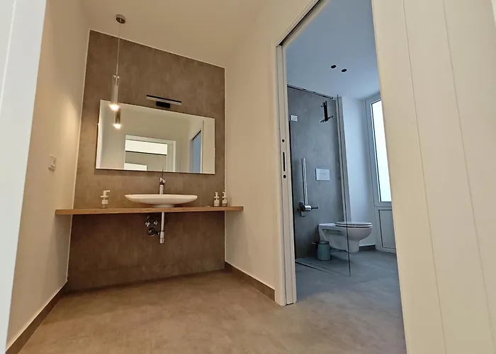 Gasthuis Tambasia - Centro Catania, Vicino Bellini 4*