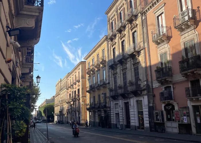 Tambasia - Centro Catania, Vicino Bellini 4* Catánia