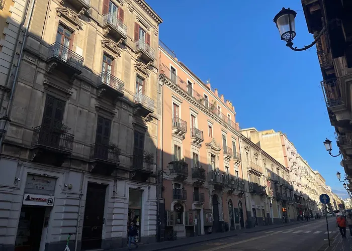 Gasthuis Tambasia - Centro Catania, Vicino Bellini