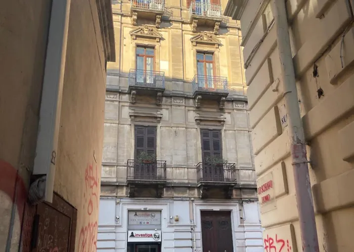 Tambasia - Centro Catania, Vicino Bellini 4*