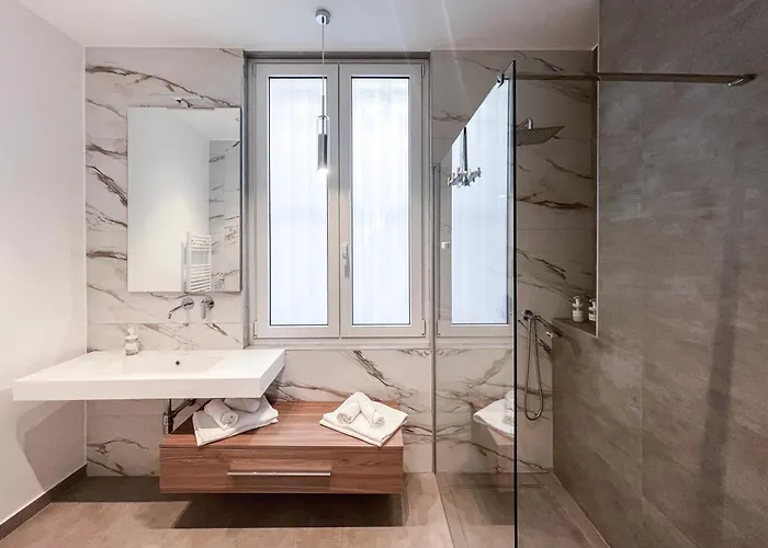 Tambasia - Centro Catania, Vicino Bellini